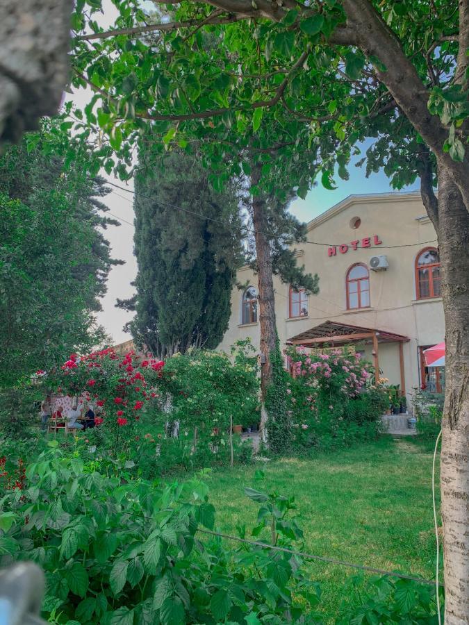 Hotel Kakhaberi Tetritskaro Екстер'єр фото