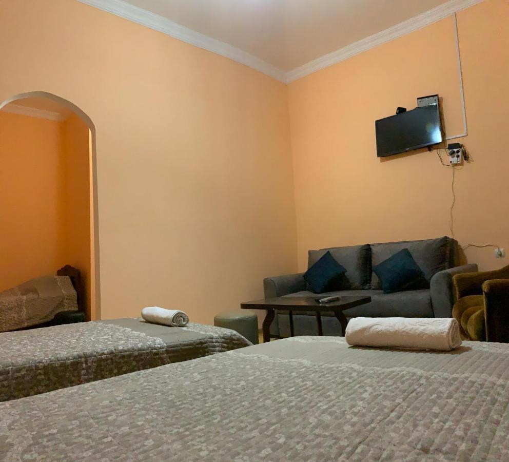 Hotel Kakhaberi Tetritskaro Екстер'єр фото