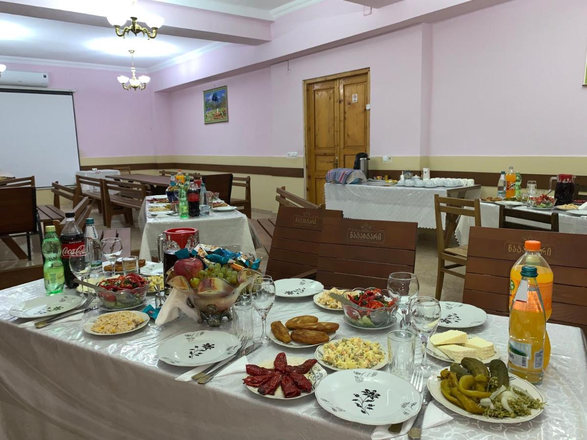Hotel Kakhaberi Tetritskaro Екстер'єр фото
