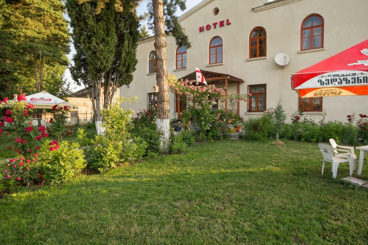 Hotel Kakhaberi Tetritskaro Екстер'єр фото